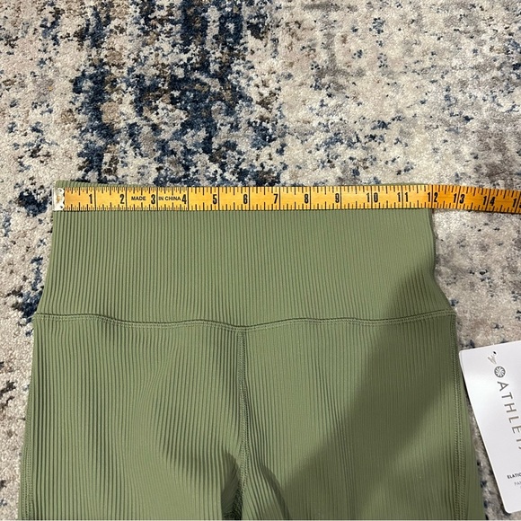 NWT Athleta Green Elation Rib Crop Flare Pants Size Small - Picture 7 of 10